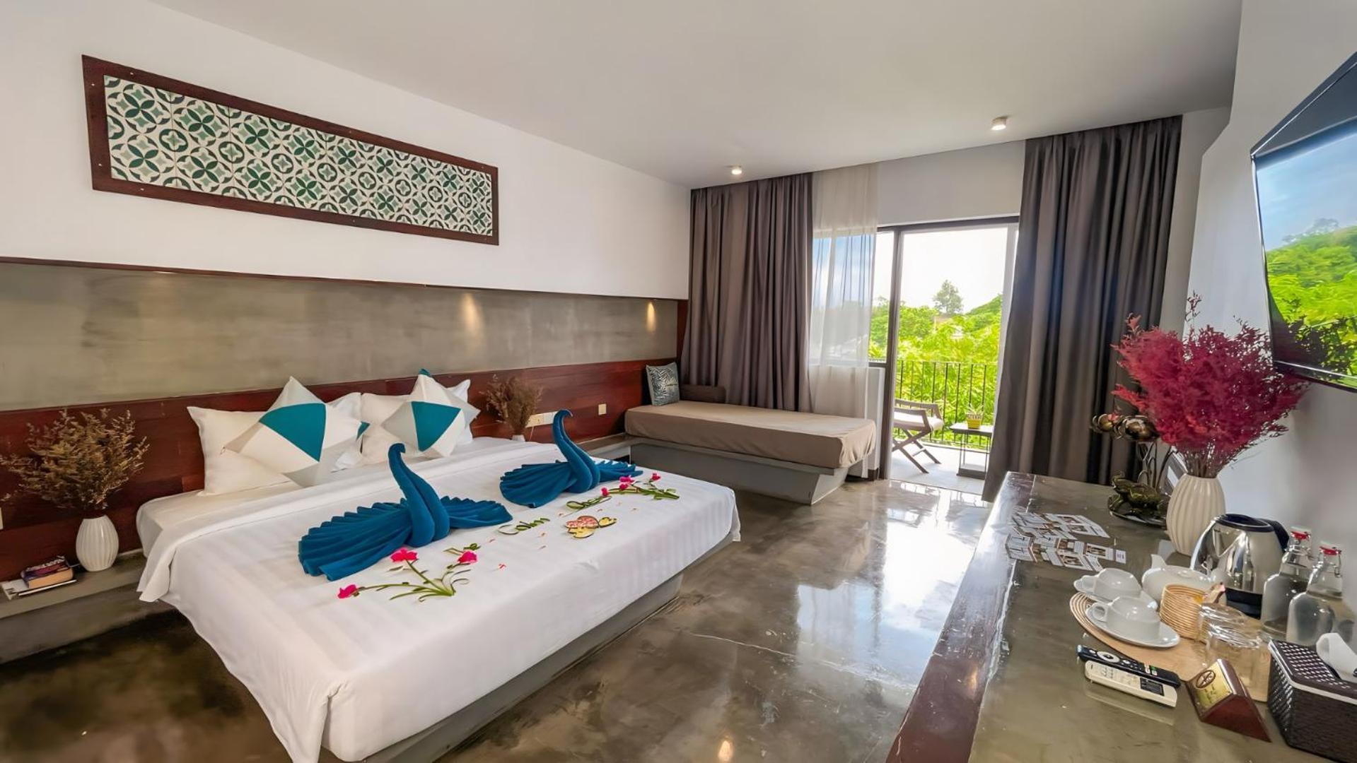 The Calm Oasis Hotel Siem Reap Exterior photo